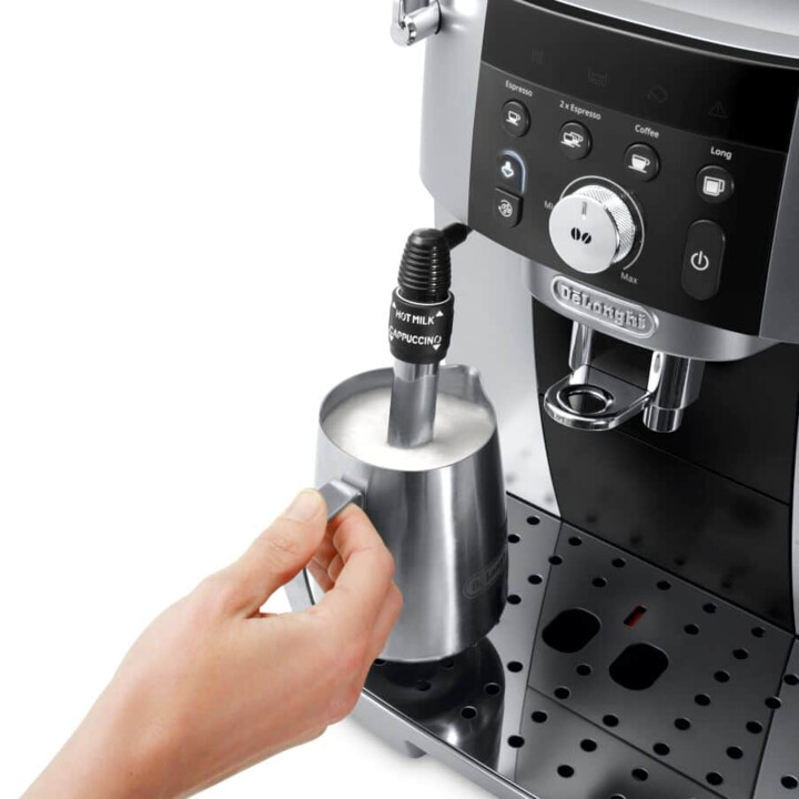 Delonghi Magnifica S Smart Coffee Maker, Automatic, Reusable Filter