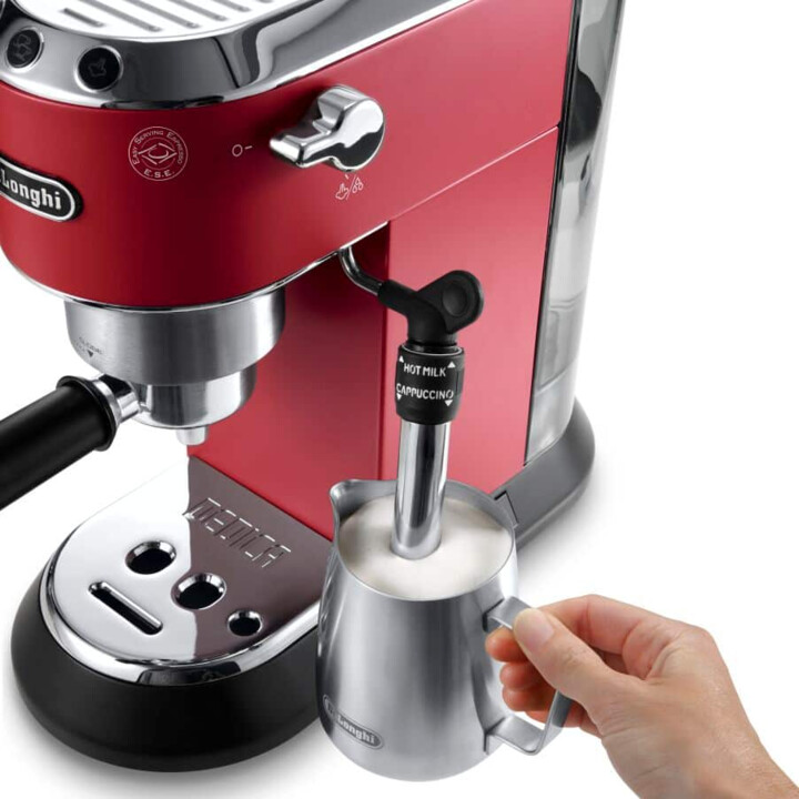Delonghi Delonghi Dedica Style EC685.R Roja - 1350W, 15 Bar, 1L