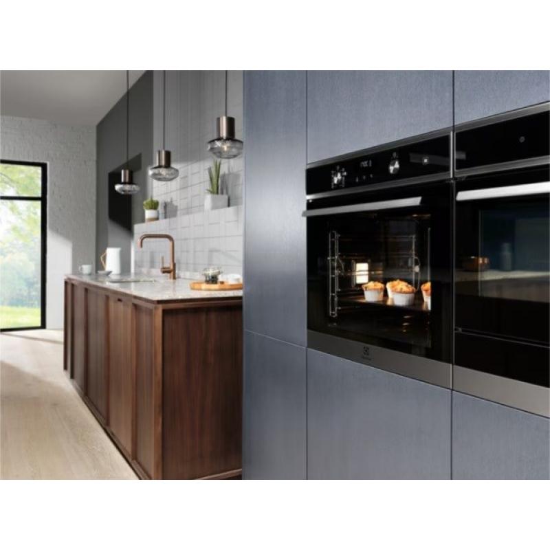 Electrolux EOD5F71Z SteamBake 600 Catálisis Horno de vapor Negro