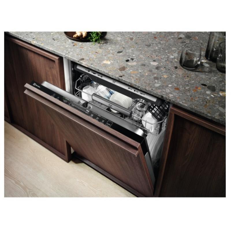 Electrolux EEG69420W Completamente integrado 15 cubiertos C