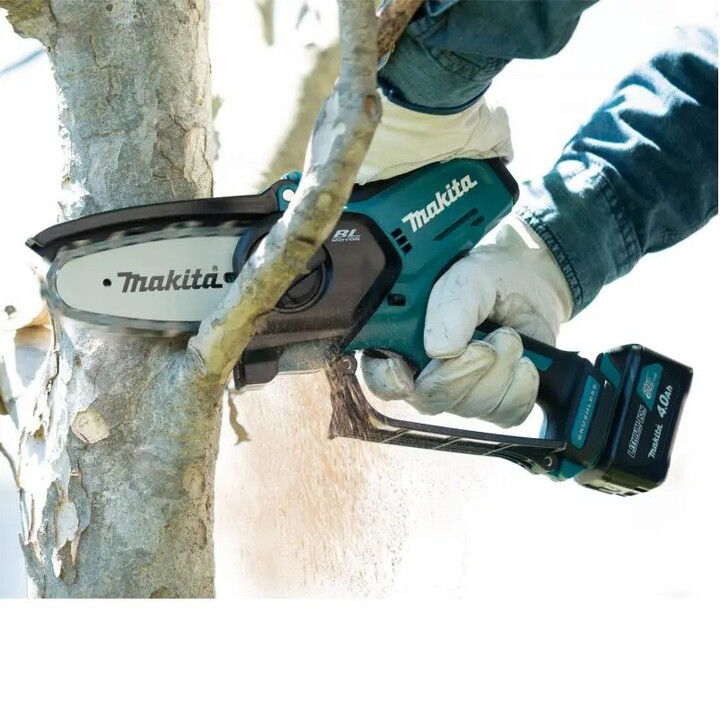 Makita UC100DZ01 pruning saw 10 cm 12V blue