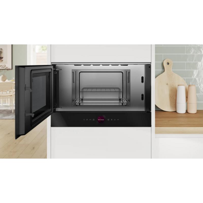 Bosch Serie 8 BER7321B1 microondas Negro Solo microondas Integrado 21 L 900 W
