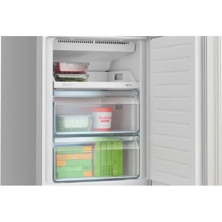 Bosch KGN 33NSDB, Frigorífico combi de 282L con tecnología NoFrost y cajones MultiBox para frescura prolongada, Plata