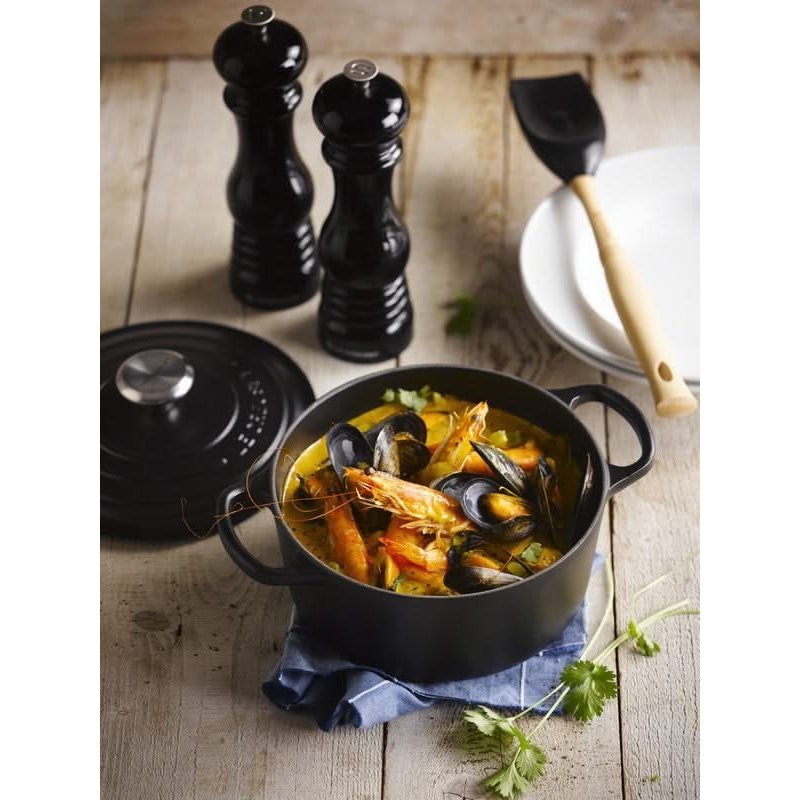 Le Creuset Signature Round Roaster, 20 cm, Black