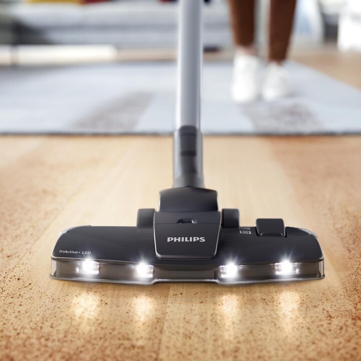 Philips Powerpro Expert Series 7000 Bagless Vacuum Cleaner 900 watts 2 L capacity 75 dB noise Black