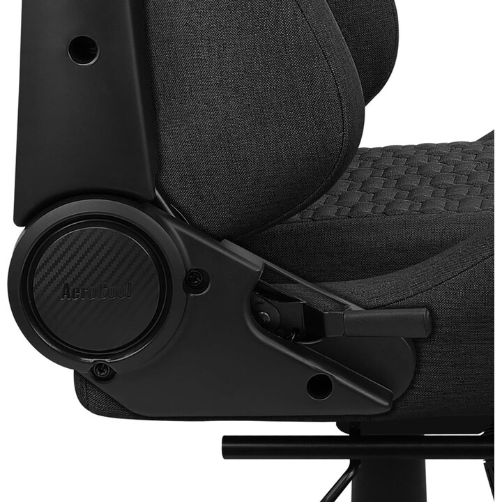 Silla ergonómica para juegos premium Aerocool ROYALASHBK con reposapiernas y tecnología Aeroweave, negra
