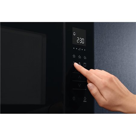 Electrolux embutido microondas LMS2203emx 20L sem grelha preto