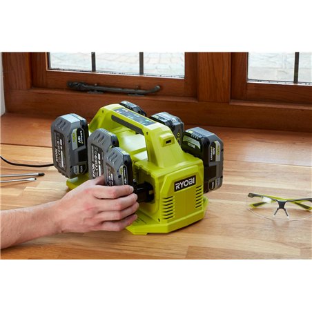 207203 Caricabatterie Ryobi 18V / 6 porte