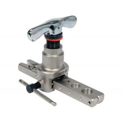 YT. MANUAL SOCKET FOR PIPES