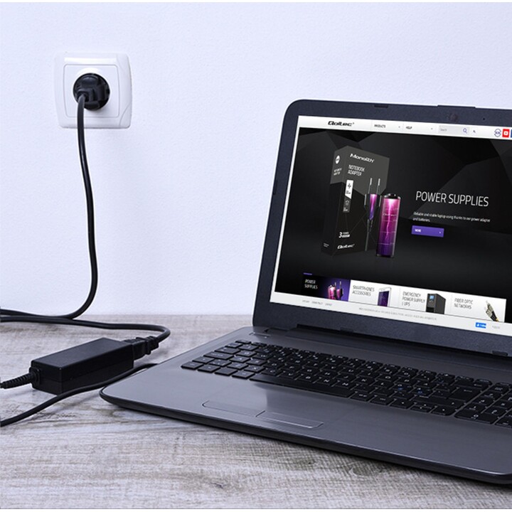 Qoltec 50085.90W power adapter and inverter Indoor Black