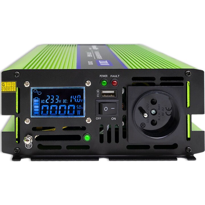 Qoltec Monolith power adapter and inverter Auto 2000 W Green
