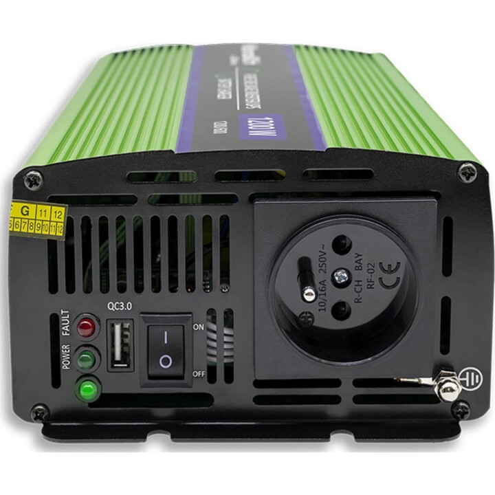 Qoltec Monolith power adapter and inverter Auto 1200 W Green