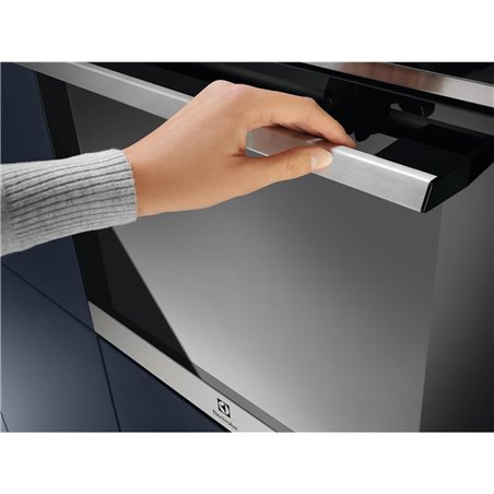 Electrolux Multifunktion Ofen EOC6H76X 72L A Schwarz
