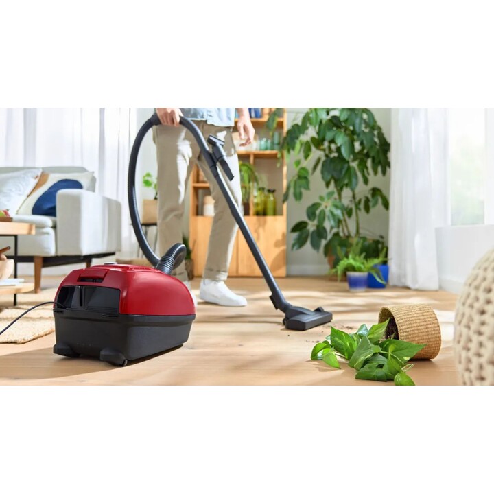 Bosch Aspirador serie 4 con bolsa, 4l capacidad, 600w, rojo BGB38RD2