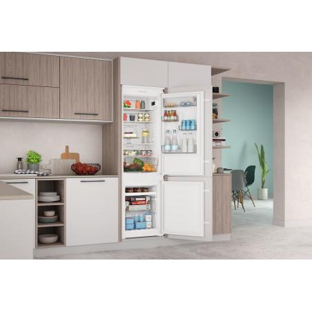 Frigorífico-congelador empotrable Indesit INC18 T112 blanco