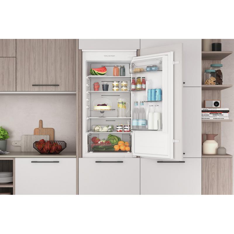 Frigorífico-congelador empotrable Indesit INC18 T112 blanco