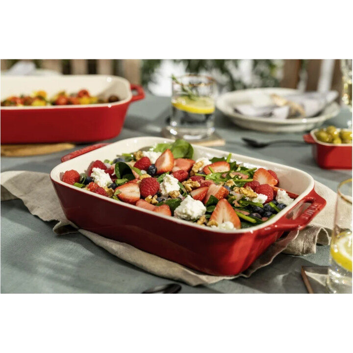 Staub 40511-148-0 ceramic baking dish 34 x 24 cm cherry
