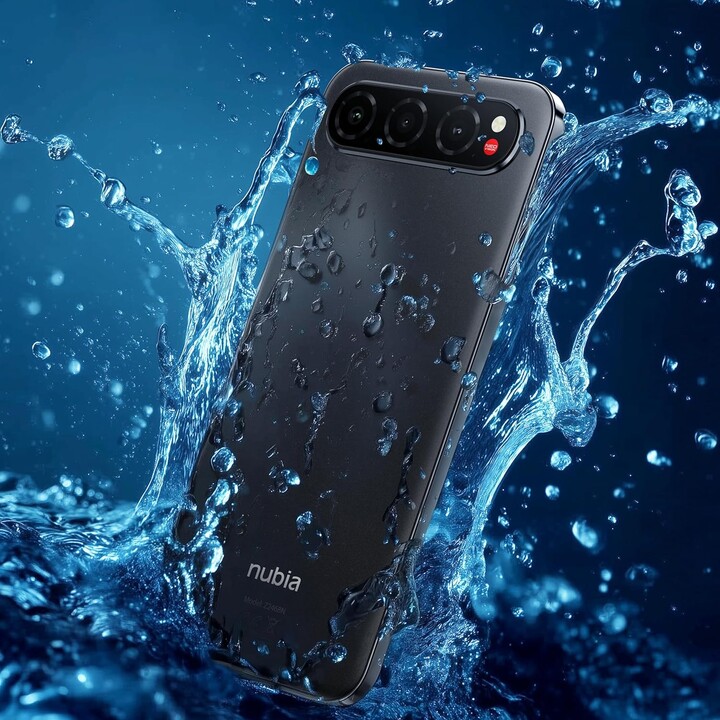 ZTE Nubia Air 5G, 8GB/256GB, schermo AMOLED FHD+ da 6,78 pollici, 20MP/50MP, Nero