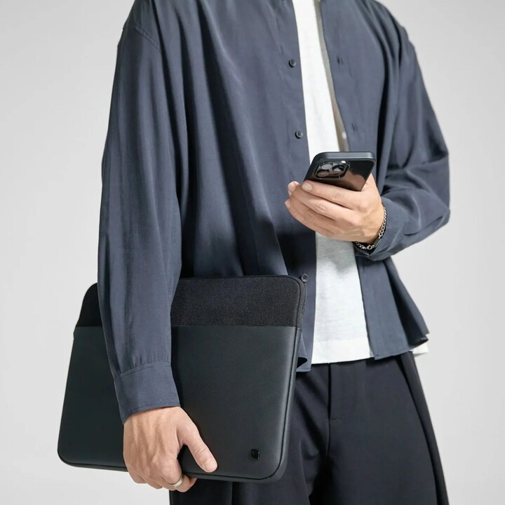 Capa ARC para laptop de 14 polegadas - Preto