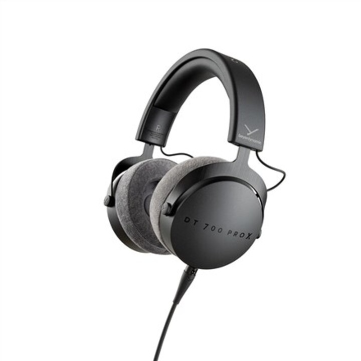 Cuffie sovraurali cablate Beyerdynamic DT 700 Pro X, da palco/studio, nere