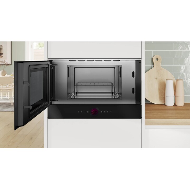 Bosch Serie 8 BER7321B1 Solo Einbau-Mikrowelle, 21 l, 900 W, Schwarz