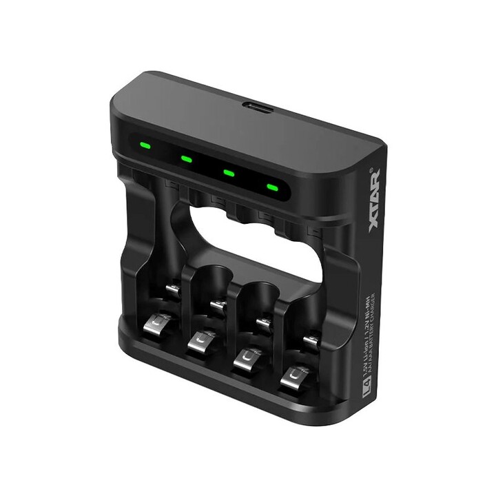 XTAR Ladegerät für Akkus R03 / AAA und R6 / AA Li-Ion 1,5V / NiMH L4