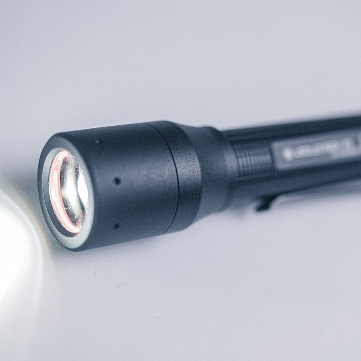 Ledlenser P5 Black LED Clip Flashlight