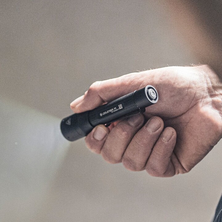 Ledlenser P5 Black LED Clip Flashlight