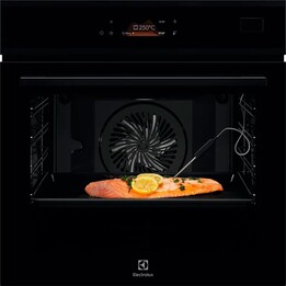 Electrolux EOB8S39H SteamBoost 800, 70L multifunction oven with three levels of steam cooking, Black
