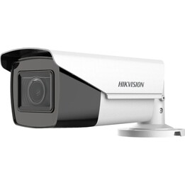 Cámara tipo bala HikVision 4 en 1, 5 MP, varifocal motorizada, 2,7-13,5 mm, IR40m IP67