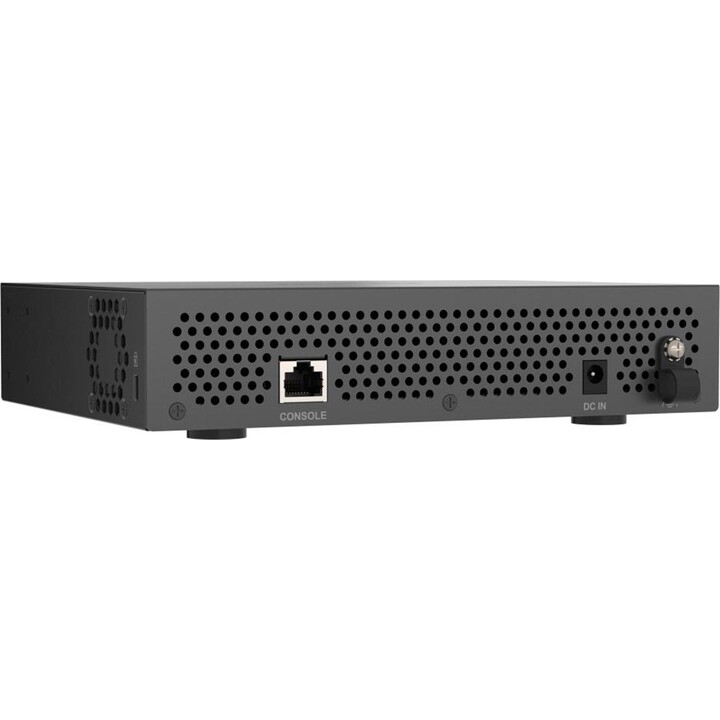 QNAP QSW-L3208-2C6T, 6 ports 10 Gbit/s, 2 ports 10G SFP+/NBASE-T combinés