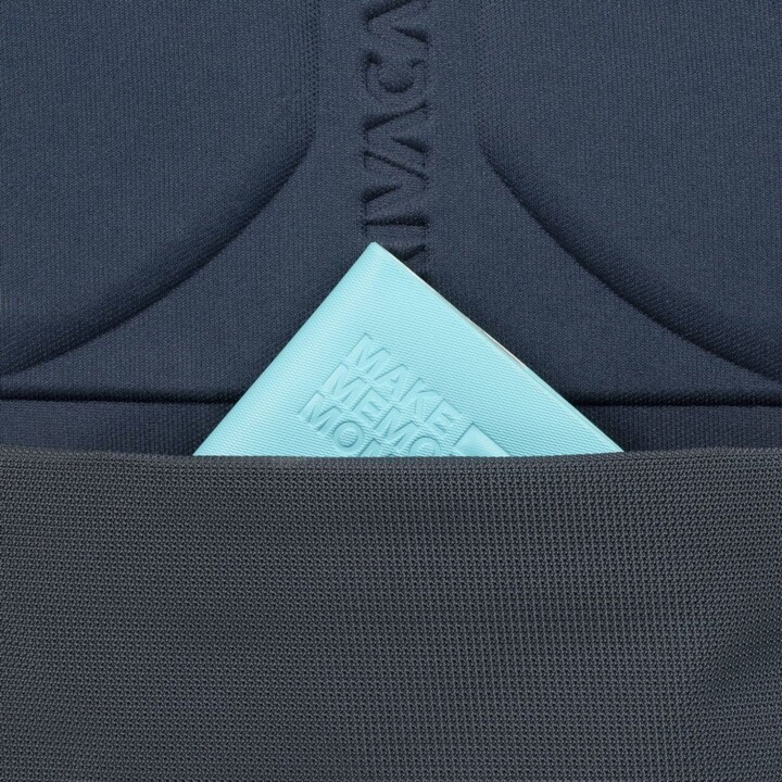 Mochila Azul Rivacase 7861 43,9 cm (17.3") Resistente a golpes y al agua