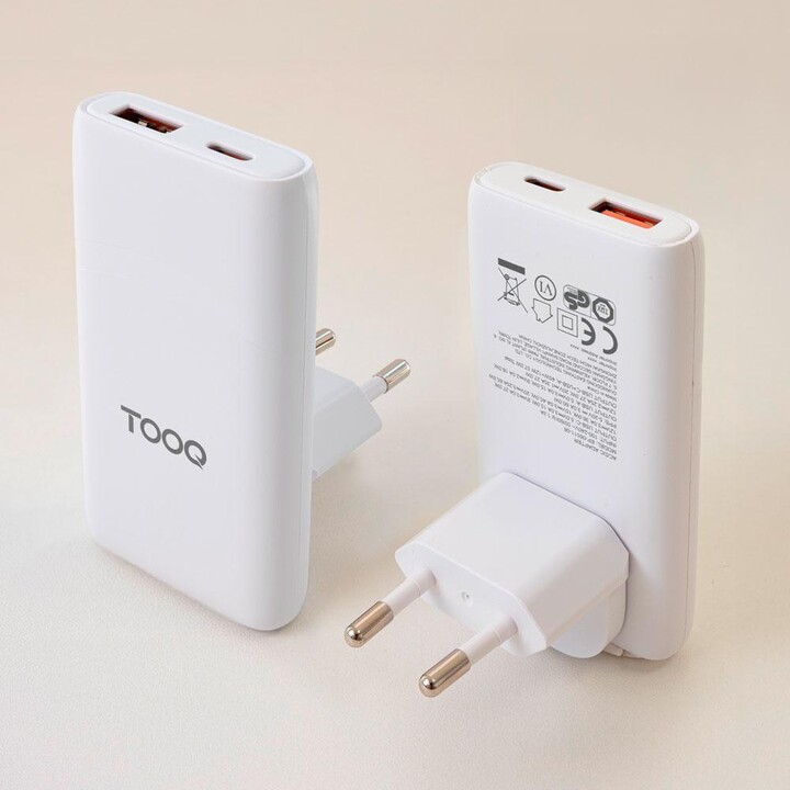 Travel Charger USB + Type-C / GaN 65W / PD + QC / White / TQWC-GANSL65W1A1C / Tooq