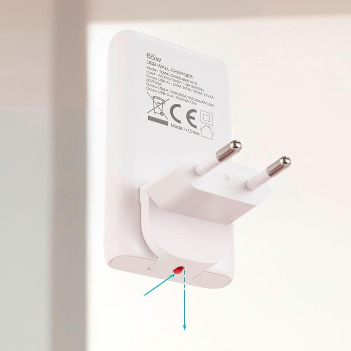 Cargador de red de viaje Usb + Type-C / GaN 65W / PD+ QC / Blanco / TQWC-GANSL65W1A1C / Tooq