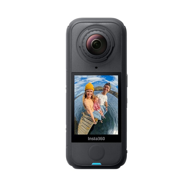 Insta360 X4 Air Starter Bundle: cámara esférica de 360° con un conjunto de accesorios