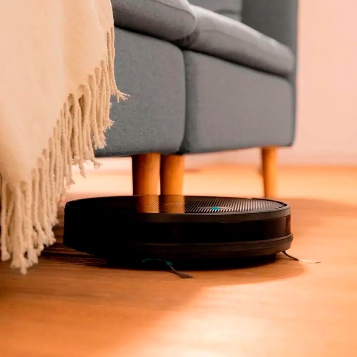 Robot aspirapolvere domestico Conga Gyro