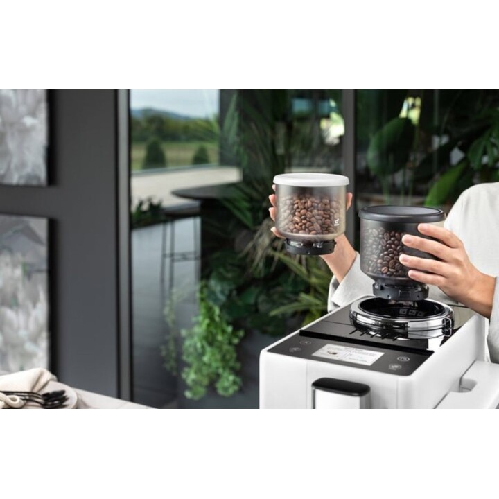 De'Longhi Rivelia EXAM440.55.W, Cafeteira Super Automática com LatteCrema Hot, Batedor de Leite Automático, Tamanho Compacto, 16