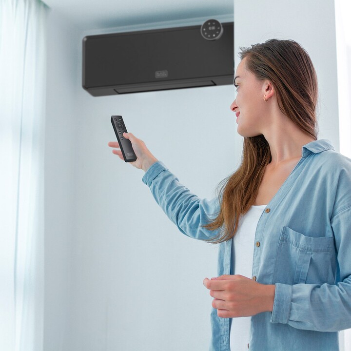Black+Decker BXWSH2001E Wall Radiator