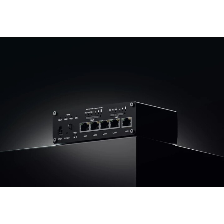 Teltonika RUTM52 routeur sans fil Gigabit Ethernet Bi-bande (2,4 GHz / 5 GHz) 5G Noir