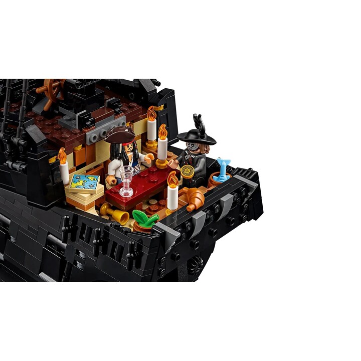 LEGO ICONS 10365 Captain Jack Sparrow´s Pirate Ship