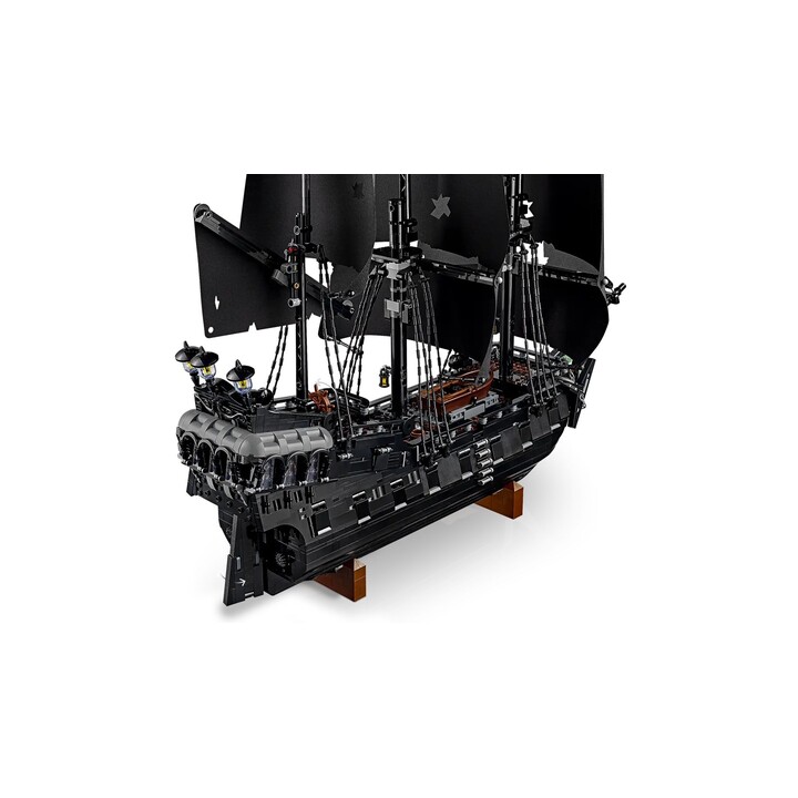 LEGO ICONS 10365 Captain Jack Sparrow´s Pirate Ship