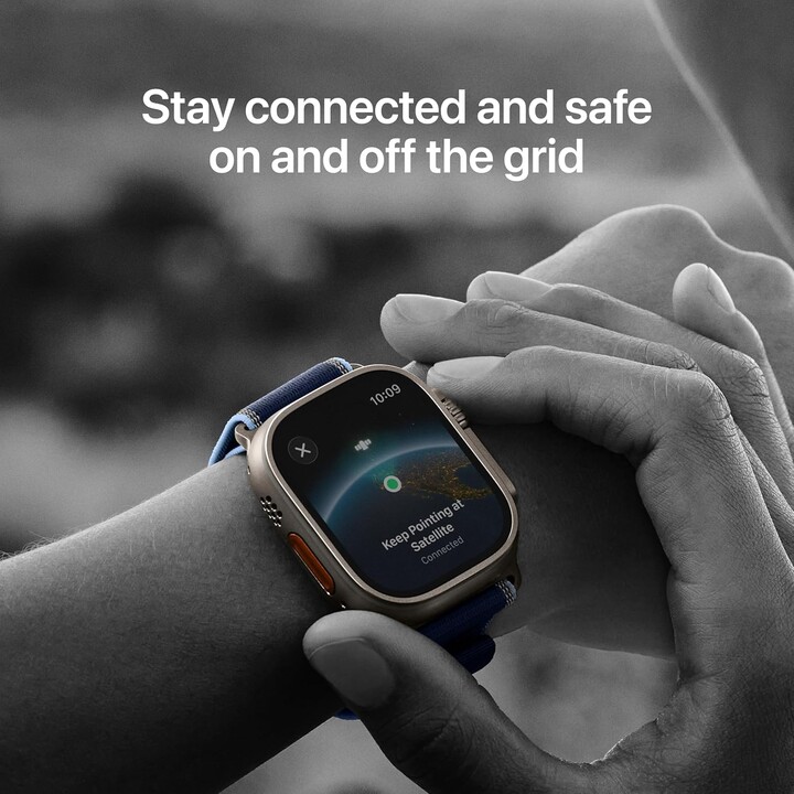 Apple Watch Ultra 3 GPS Cellular 49 mm, boîtier en titane naturel, bracelet boucle alpine bleu clair M