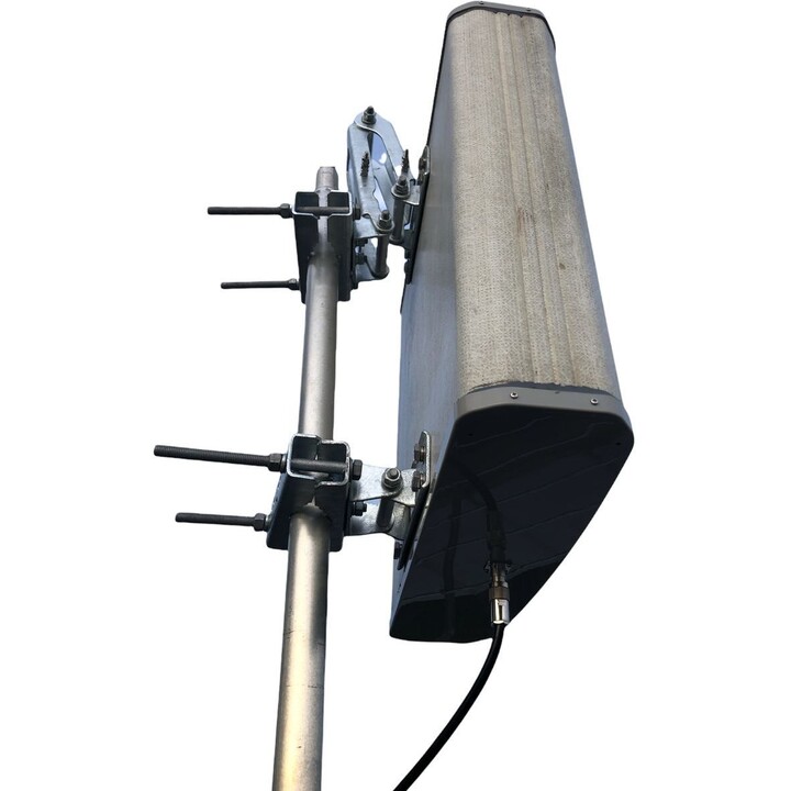 ALLNET ANT-868-14dBi-FLAT-PATCH-570 : Antenne patch plate 806-896MHz, gain 14dBi, connecteur N-Femelle