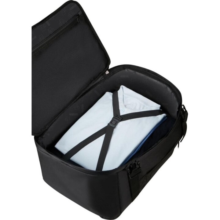 Zaino American Tourister Urban Track 44L Asphalt Black Scomparto per laptop e Recyclex