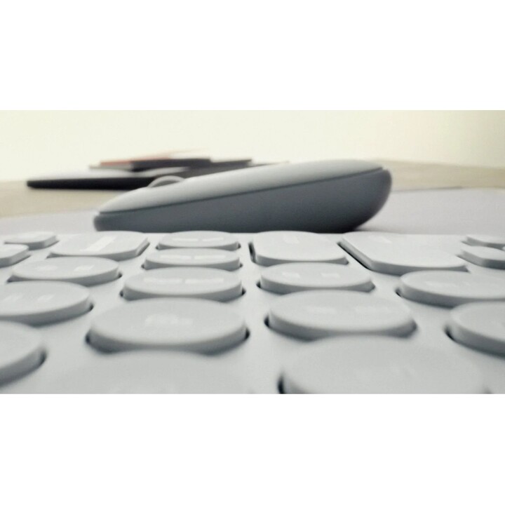 Logitech Pebble Mouse 2 M350s Bluetooth-Maus mit diskreten Klicks Windows, macOS, iPadOS, Android, ChromeOS