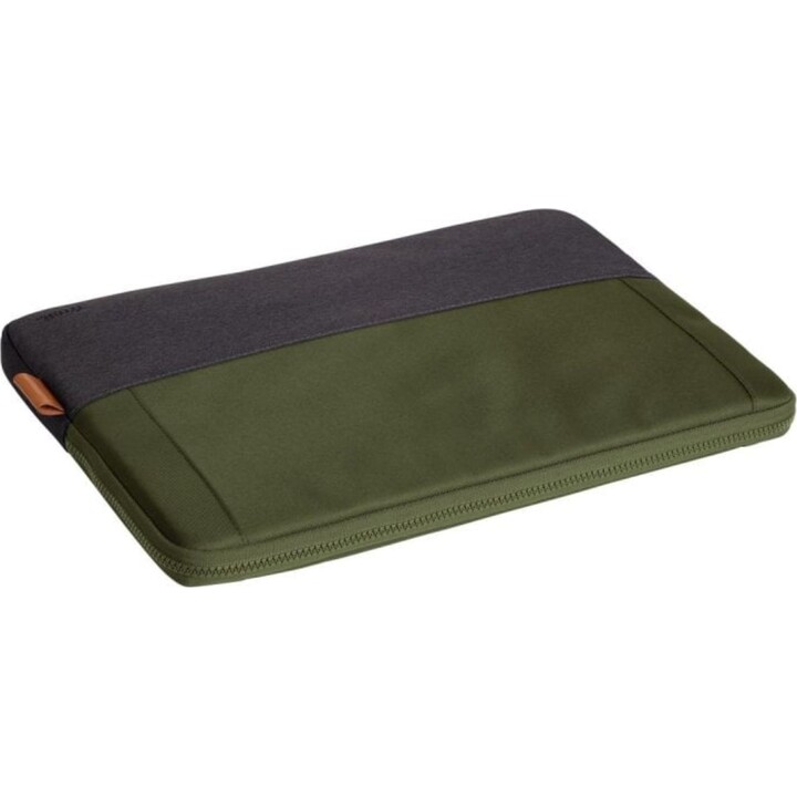Trust Lisboa laptop sleeve up to 16" recycled fabric quilted waterproof stylish green