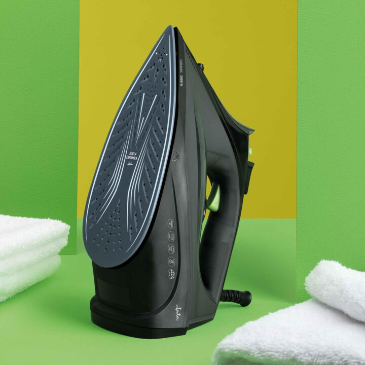 JATA JEPL2401 Ferro da stiro 3000W Piastra in ceramica. 220 g di vapore. Vapore verticale.