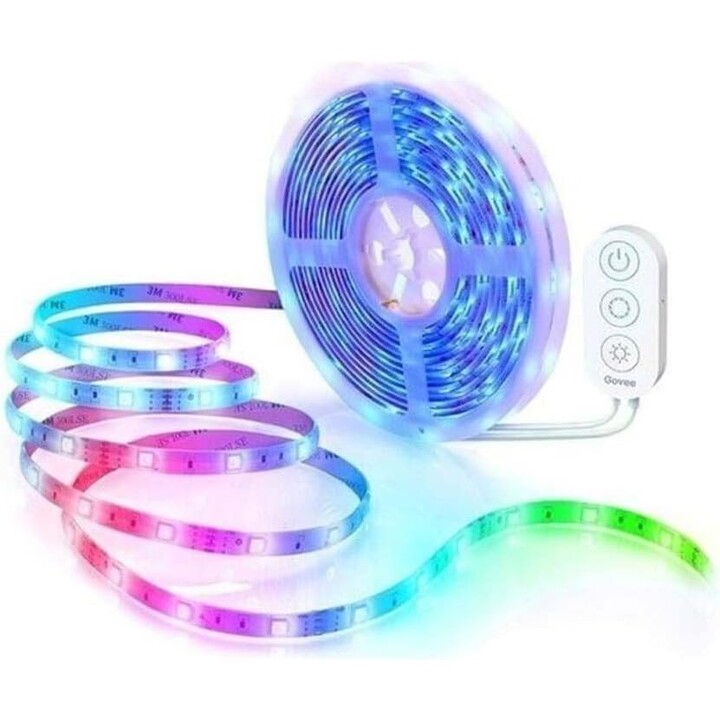 Govee H6110 strisce LED per uso interno con Bluetooth e wifi da 2,5 m