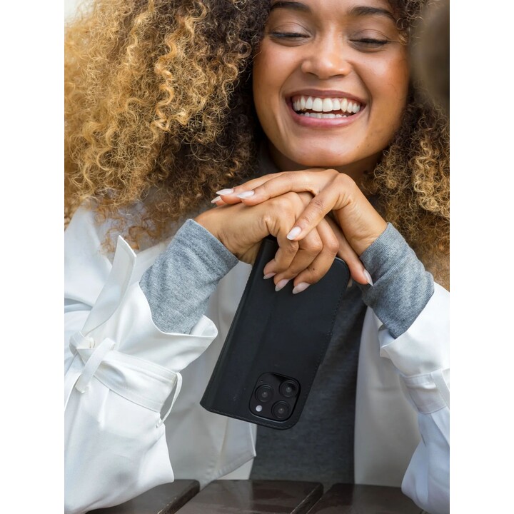 Dbramante1928 Copenhague Coque pour iPhone 16 Pro Max Noir