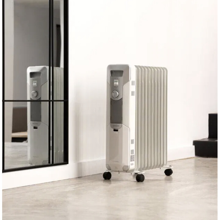 Radiatore elettrico Cecotec ReadyWarm 1100 Space 2500W a 11 moduli con riempimento a olio